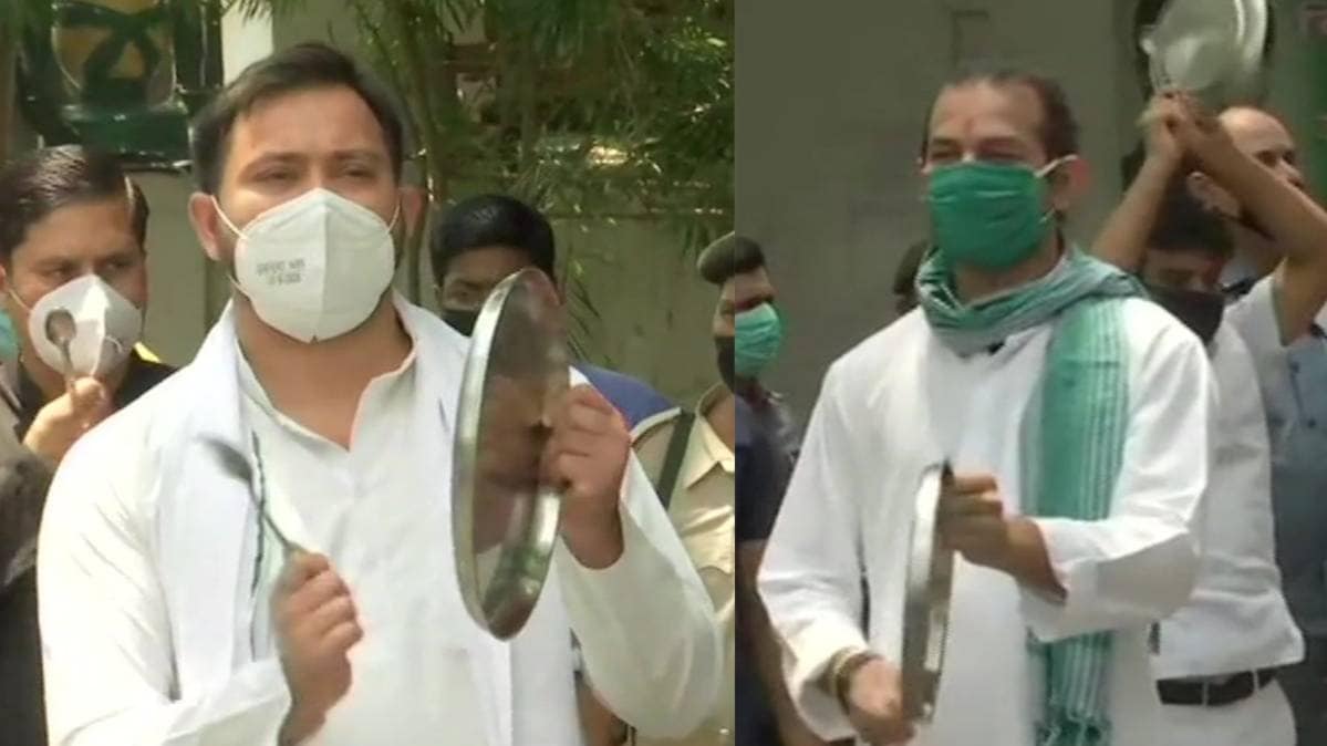 तेजस्वी यादव और तेज प्रताप यादव (File- ANI)