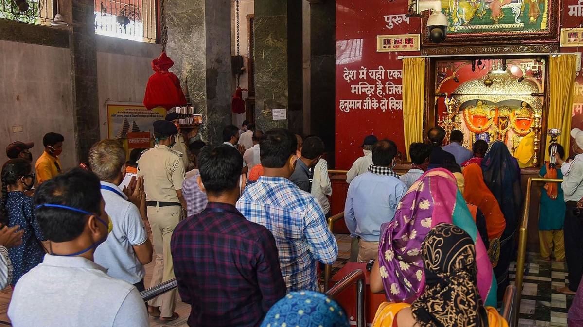 पटना के महावीर मंदिर के खुले कपाट (File-PTI)