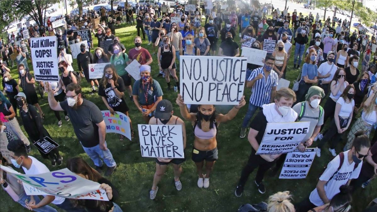 Outrage across America over George Floyd's death (Reuters photo)