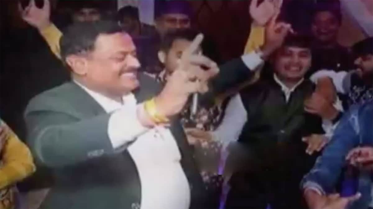 वीडियो ग्रैब