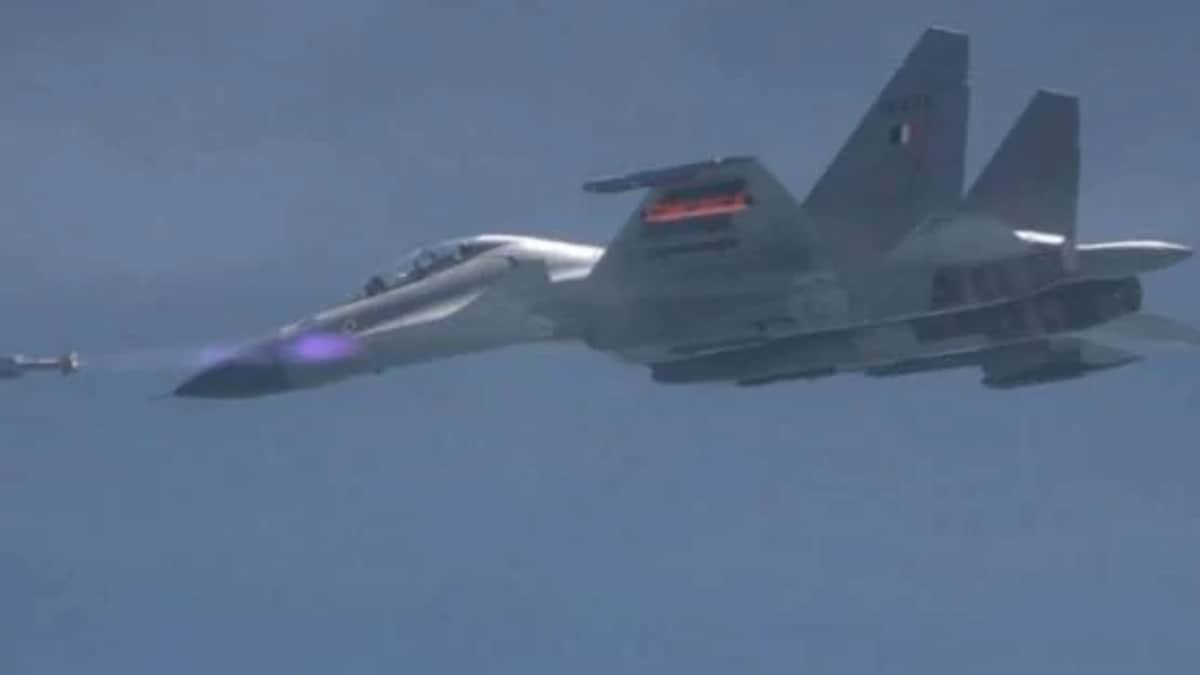 DRDO Astra missile (फोटो: PIB)