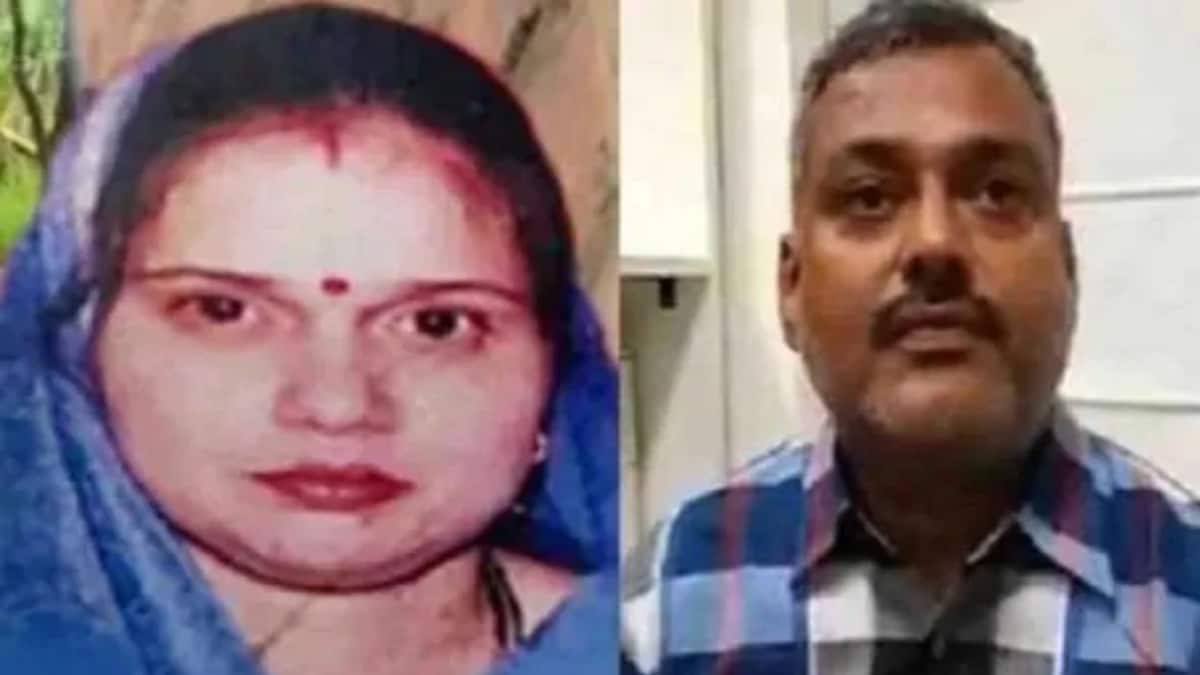 विकास दुबे और पत्नी ऋचा दुबे (फाइल फोटो-PTI)