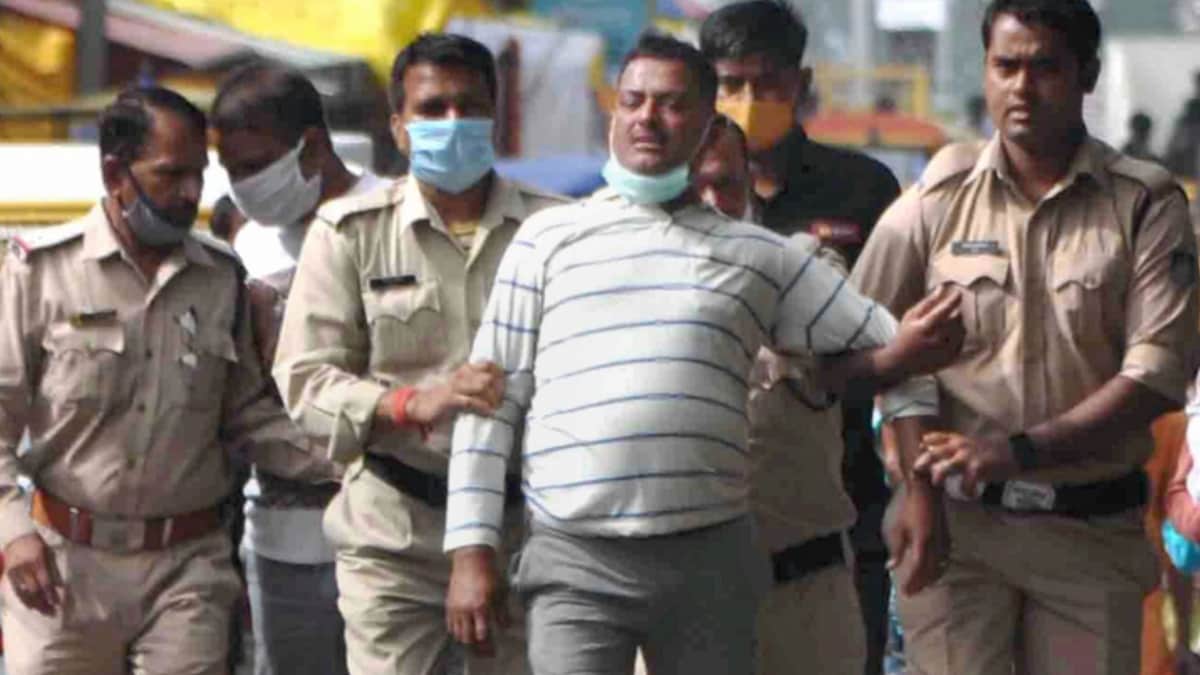 Vikas dubay arrested in Ujjain (File-PTI)