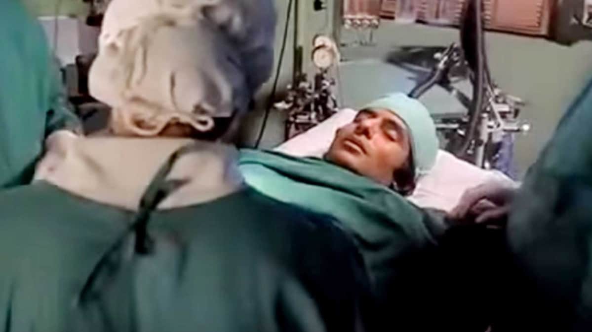 1983 में अमिताभ बच्चन हुए थे घायल