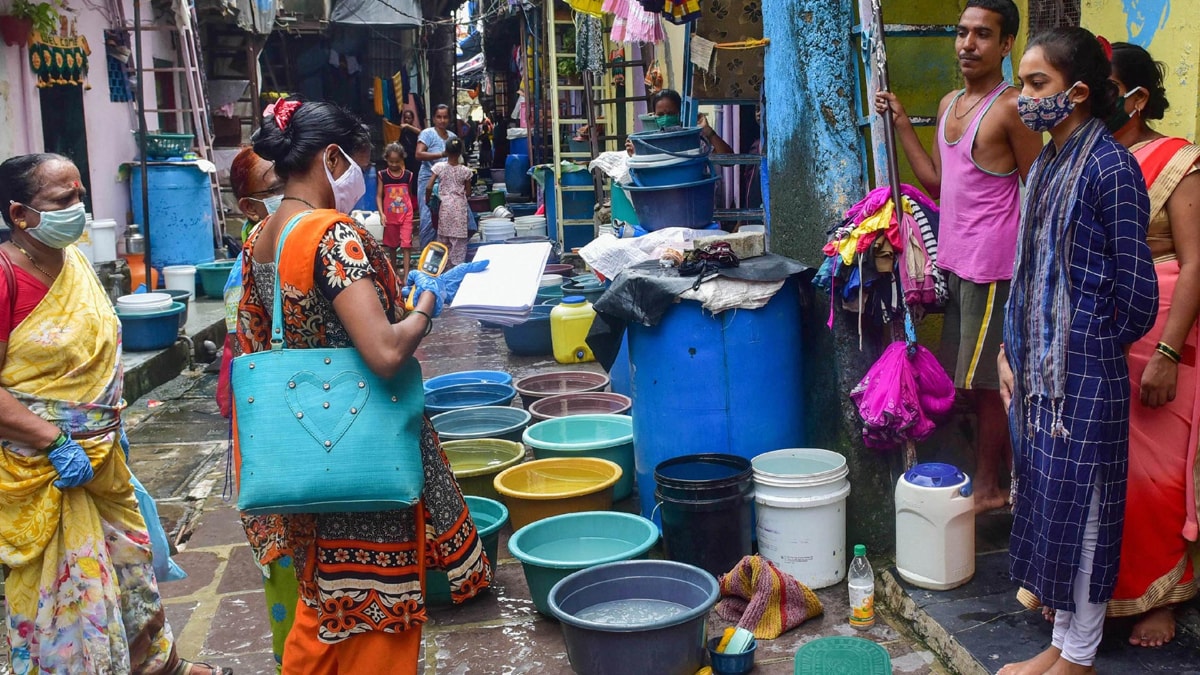 Mumbai: Only 3 new coronavirus cases reported in Dharavi (Photo- PTI)