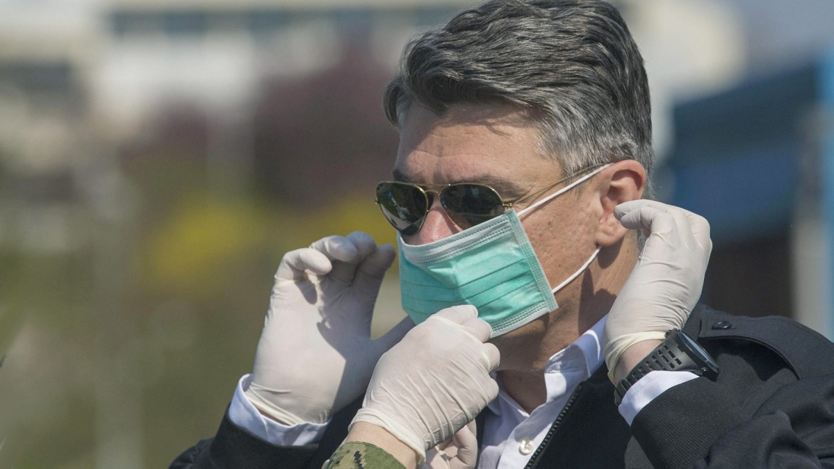 Coronavirus can be transmitted through air