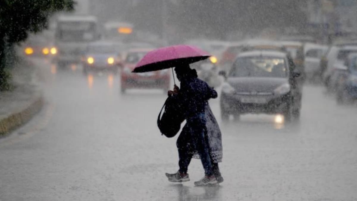 Delhi-NCR Several parts receives Heavy rainfall
