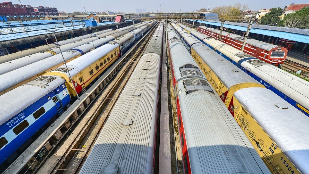 Private firms to soon run passenger trains as Indian Railways moves fast on privatisation (Photo- PTI)