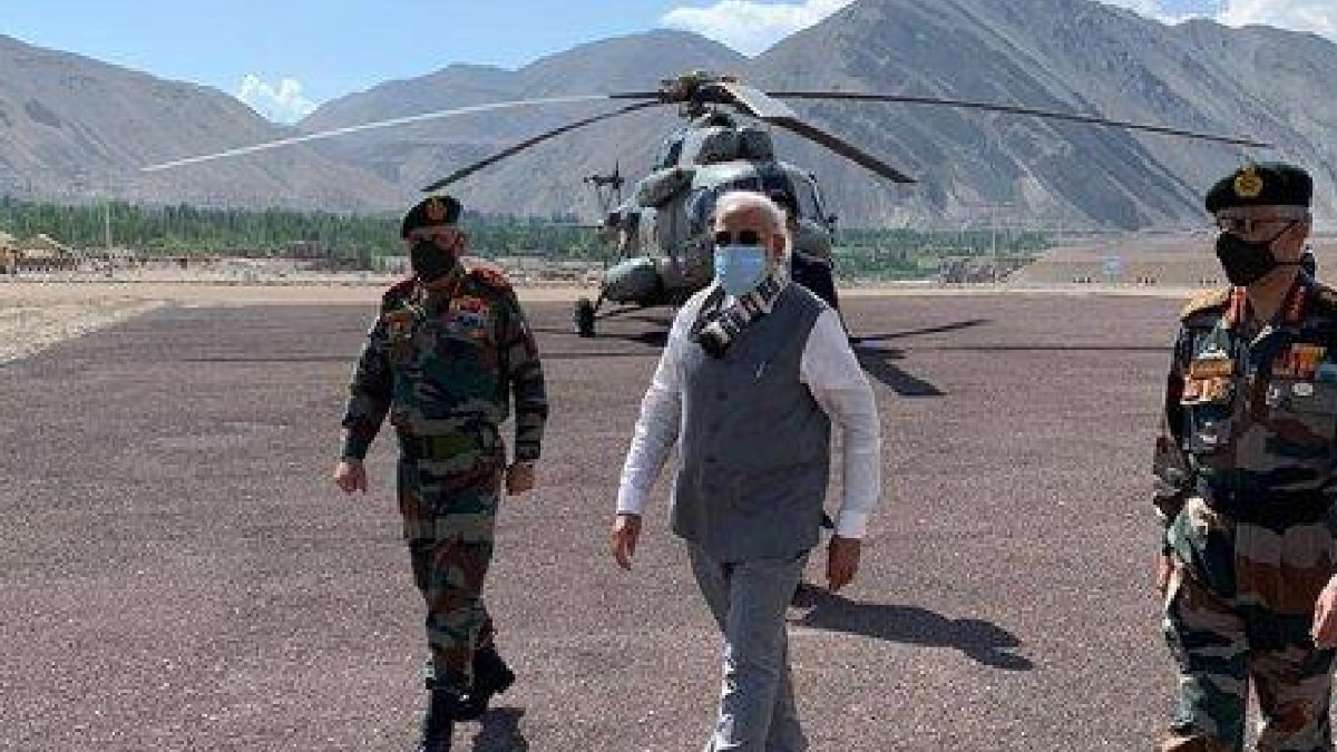 पीएम मोदी का लेह दौरा