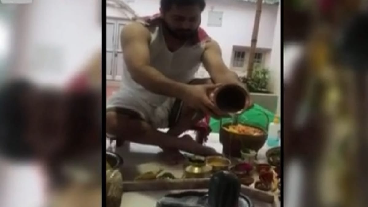 तेजस्वी यादव