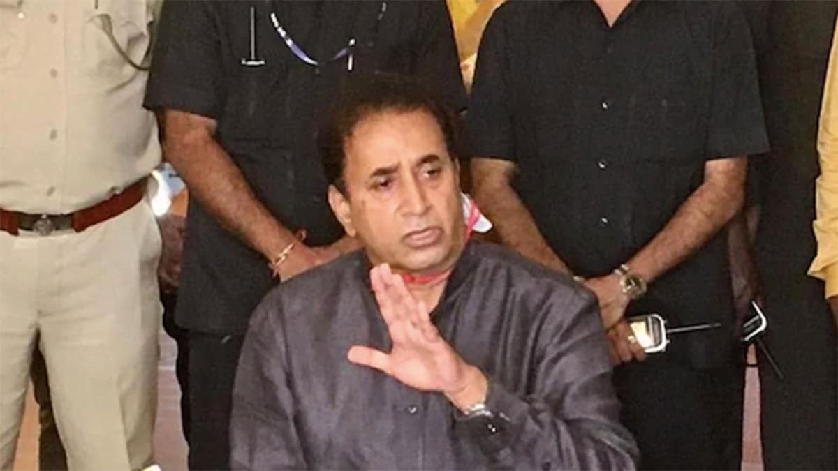 महाराष्ट्र के गृहमंत्री अनिल देशमुख