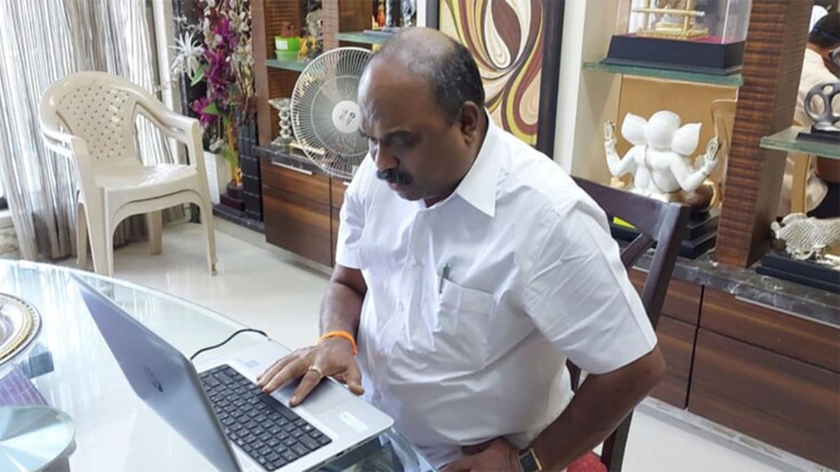 (Picture Courtesy: Twitter @advanilparab)