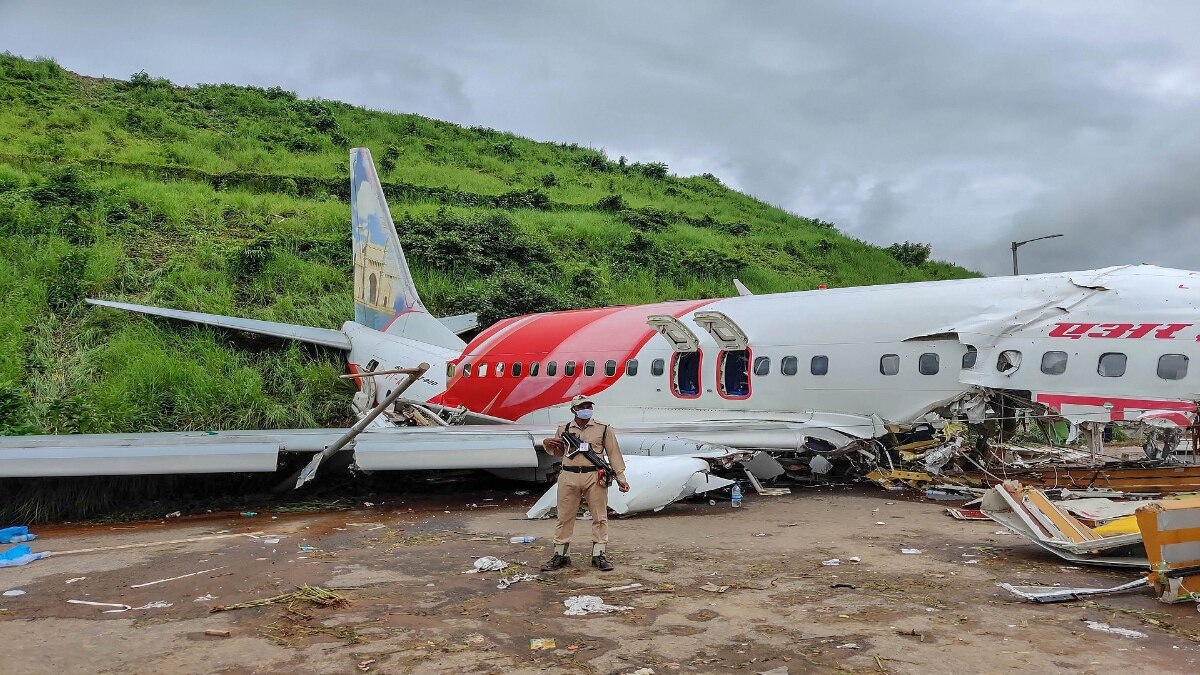 Crash site at Kozhikode airport in Kerala (Photo Credits: PTI)
