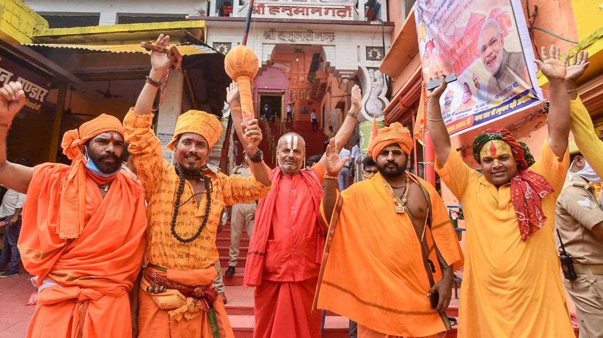 Ram Mandir Bhumi Pujan: अयोध्या में राम भक्ति का माहौल (फोटो-PTI)