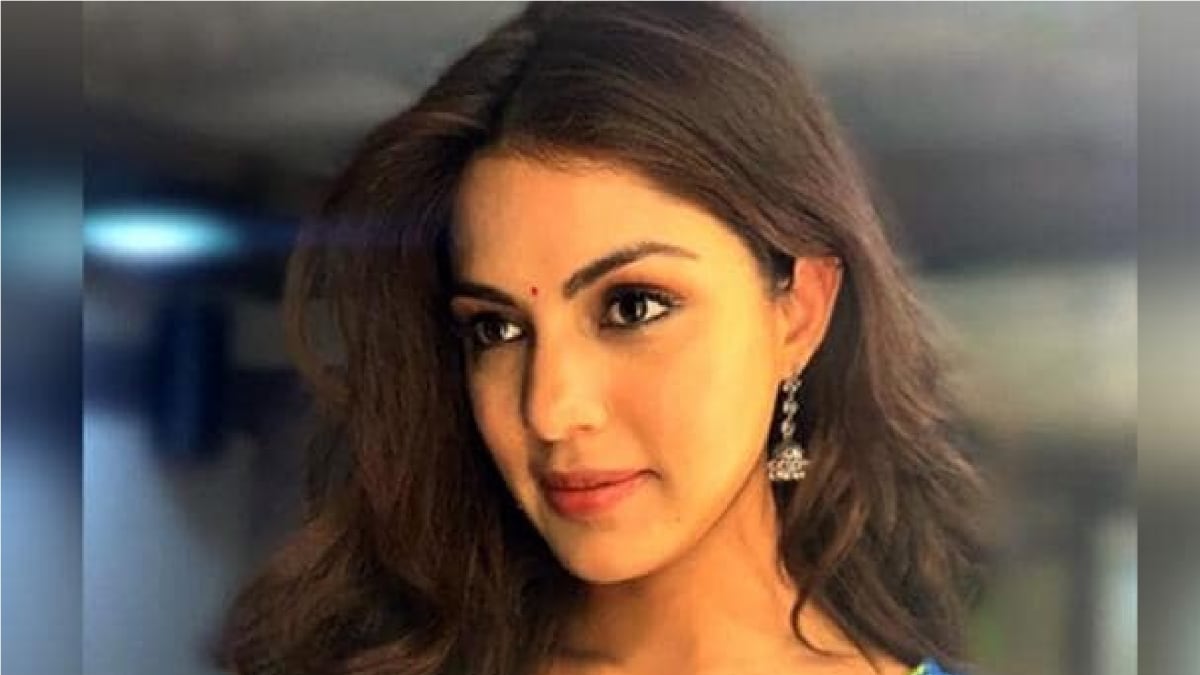 रिया चक्रवर्ती