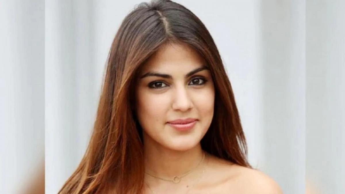 Rhea Chakraborty summon by CBI (File Photo)