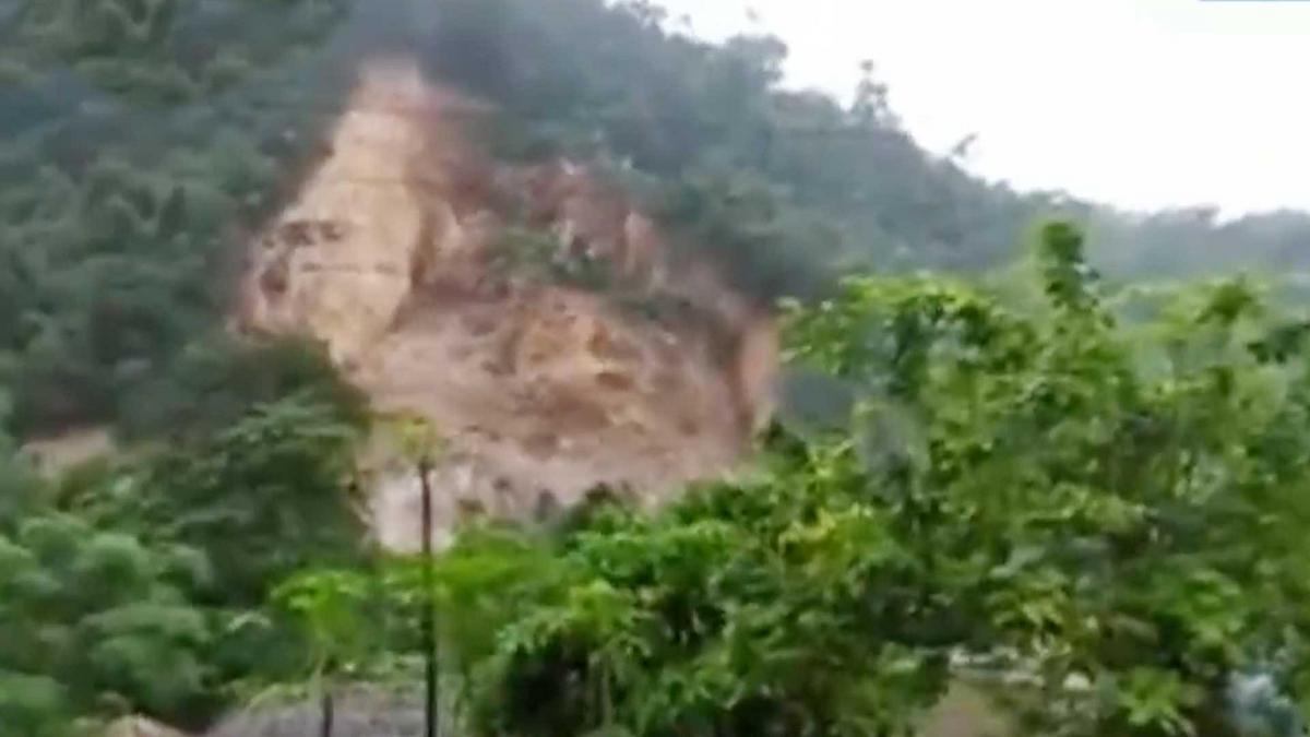 अरुणाचल में लैंडस्लाइड