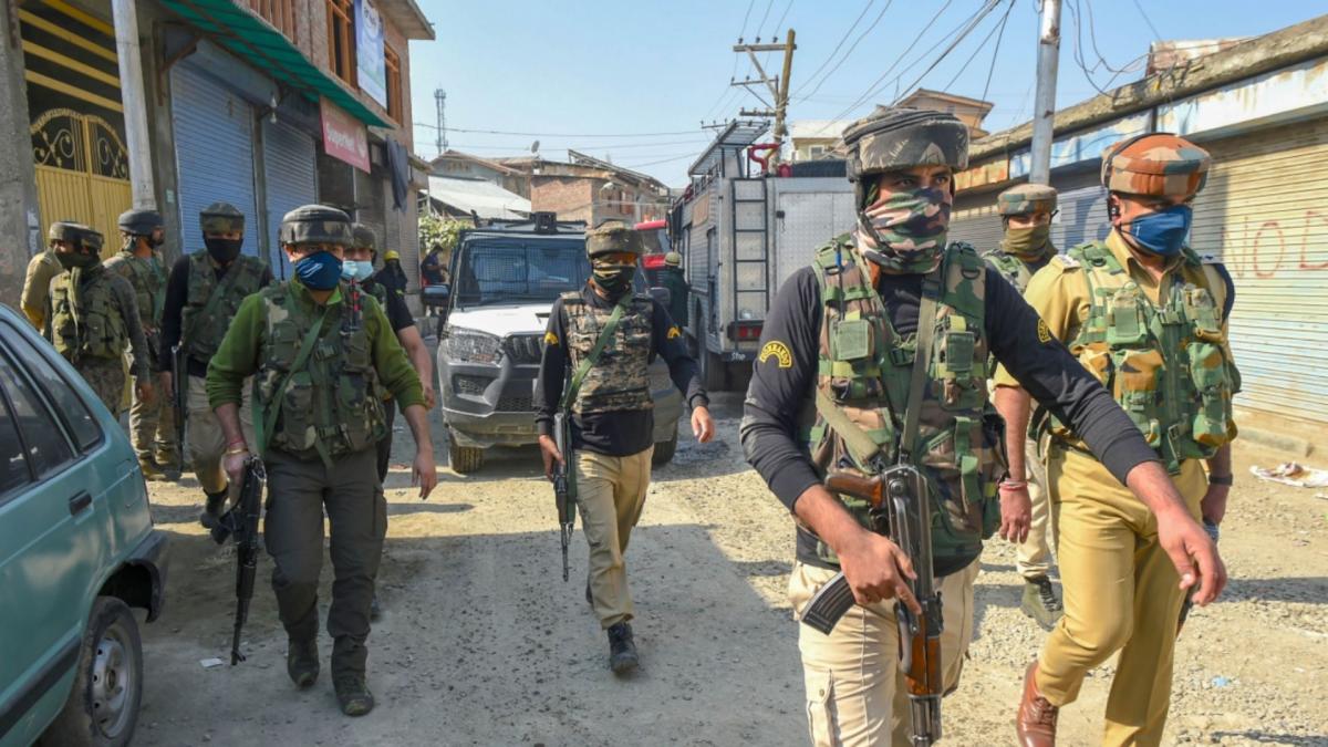 Security forces in Batamaloo area (File-PTI)