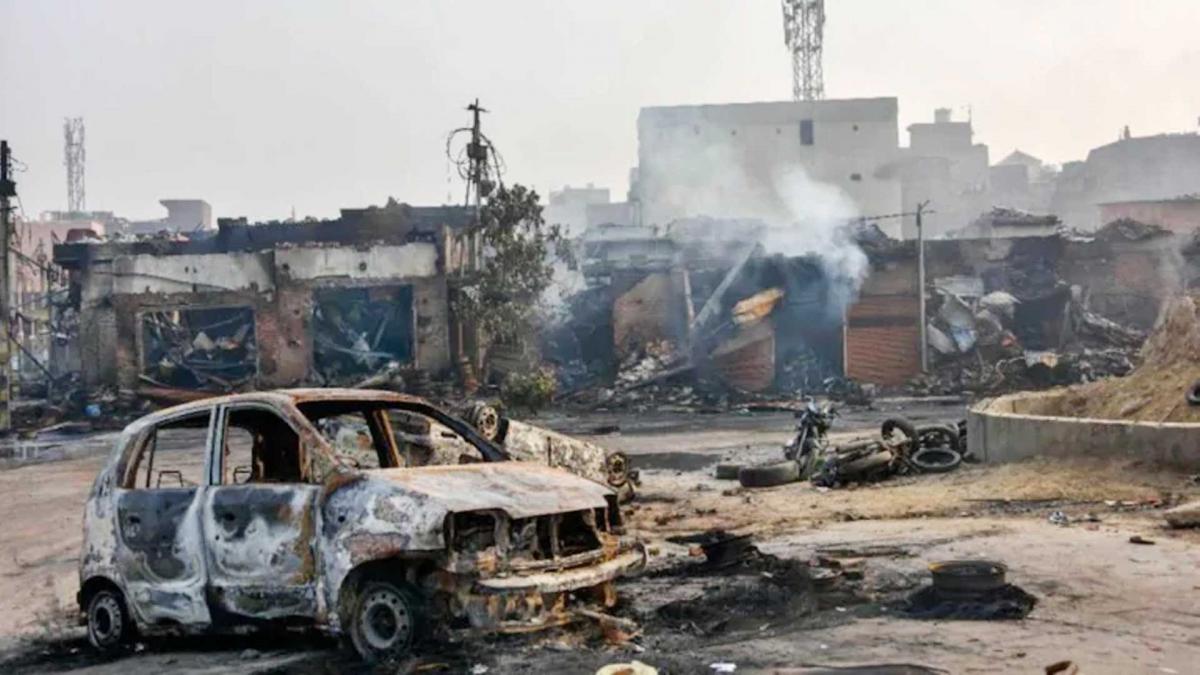 दिल्ली दंगों की तस्वीर