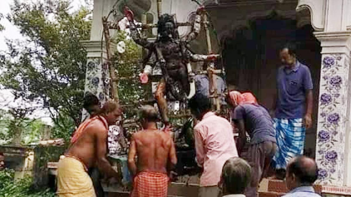 Fact Check of 'desecrated' Kali idol