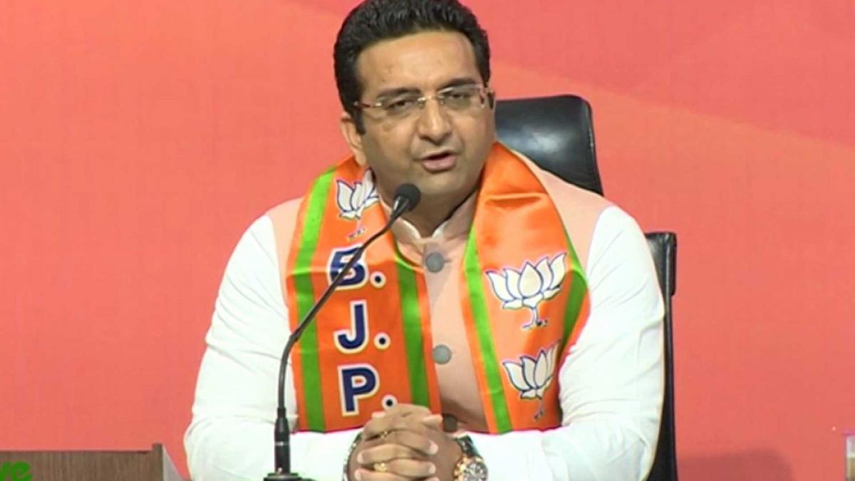 बीजेपी प्रवक्ता गौरव भाटिया