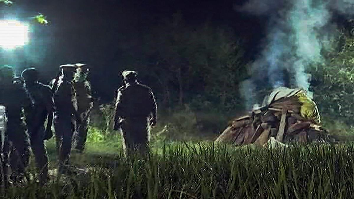 क्यों बिना परिवार के मर्जी के बेटी का किया गया अंतिम संस्कार?