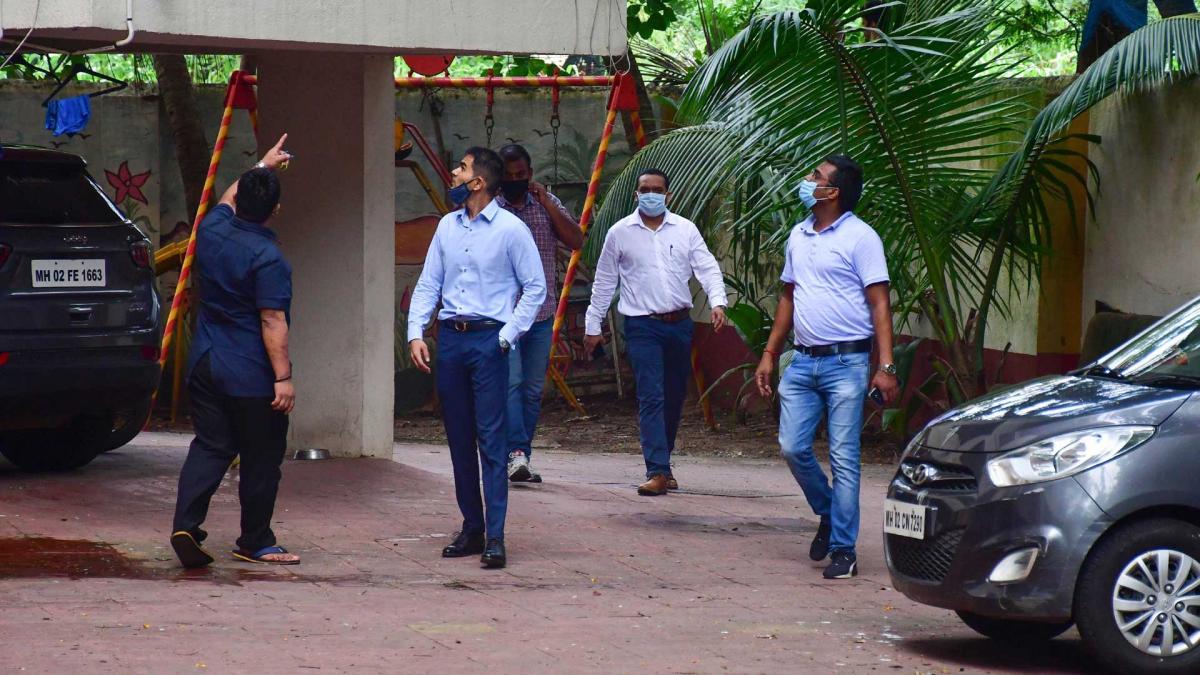  NCB की कस्टडी में ड्रग्स के आरोपी (फोटो-PTI)