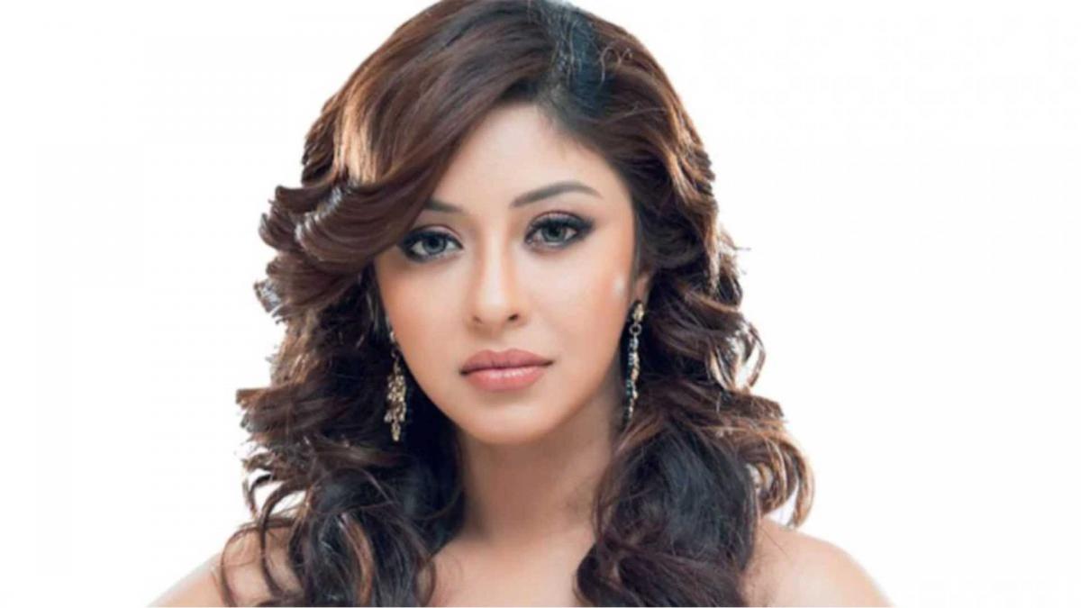 बॉलीवुड एक्ट्रेस पायल घोष 