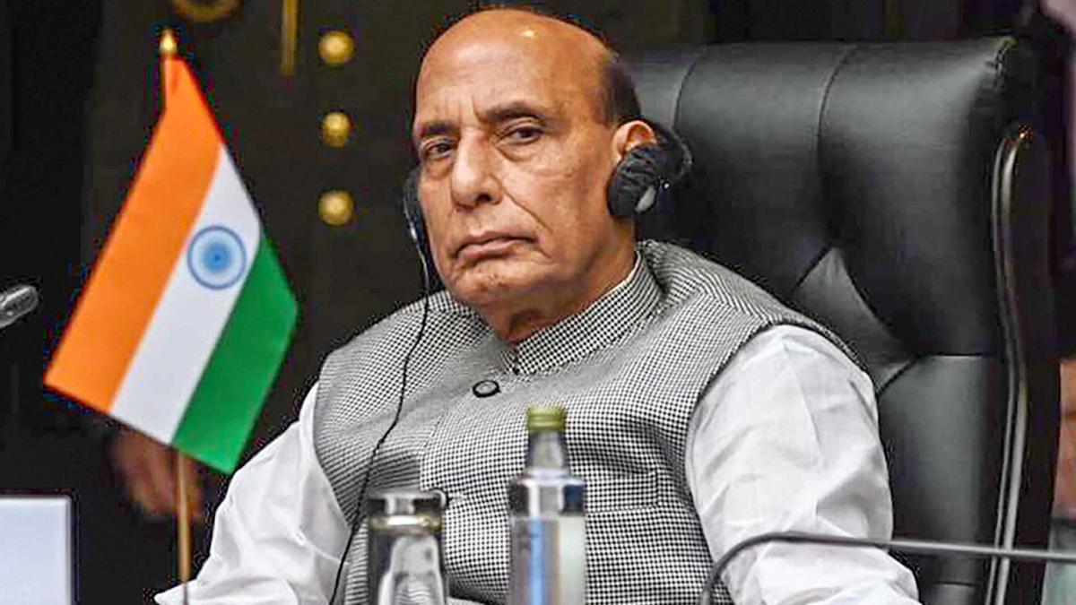 रक्षा मंत्री राजनाथ सिंह (फोटो-PTI)