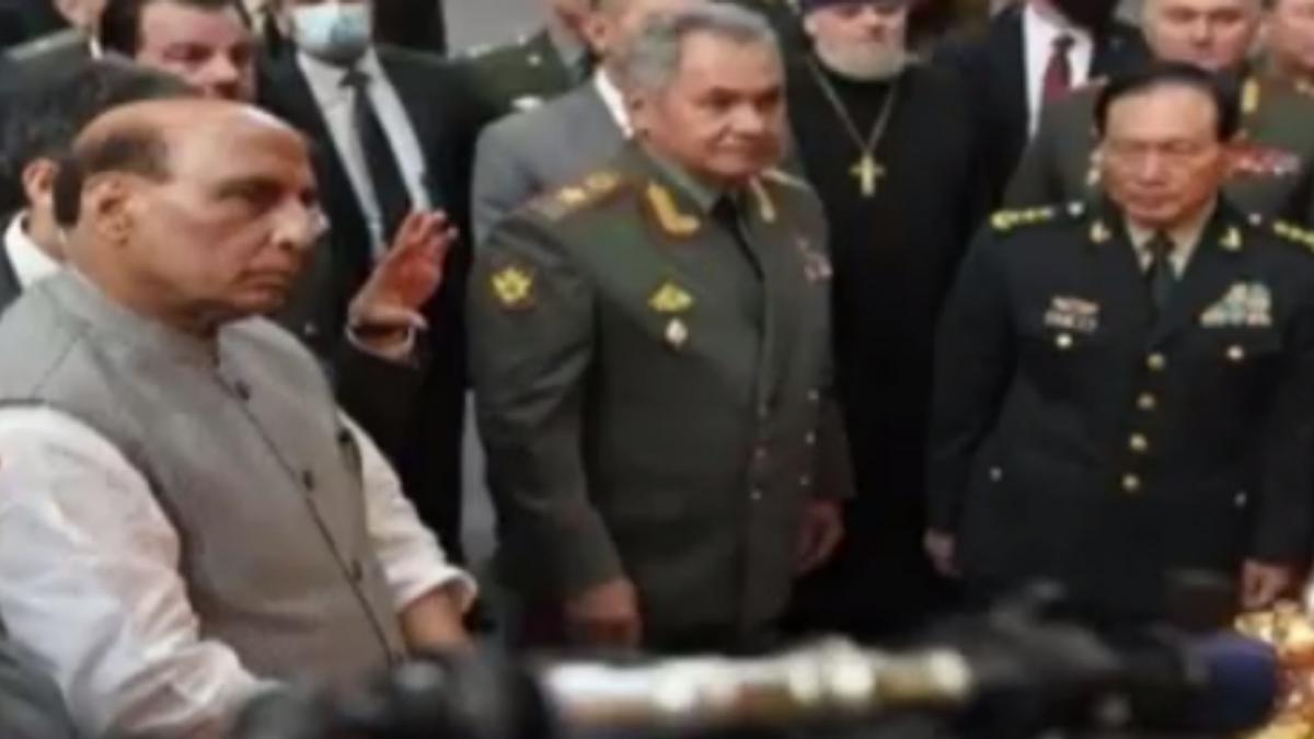 Rajnath Singh and Wei Fenghe