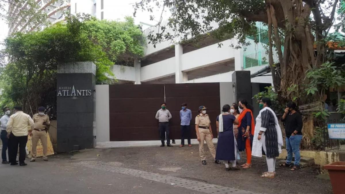 Republic Editor-in-chief Arnab Goswami's residence in Mumbai  (Photo Credits: Vidya/India Today)