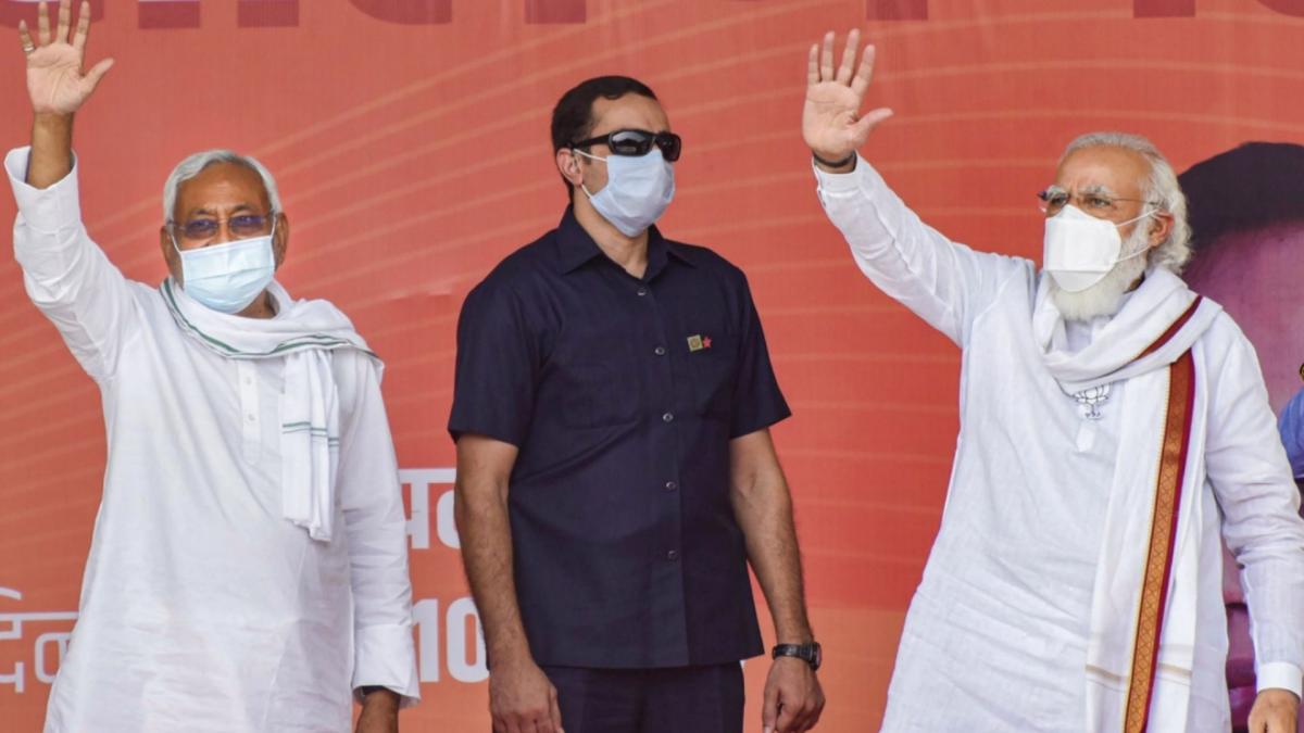 Nitish Kumar and PM Narendra Modi (File-PTI)