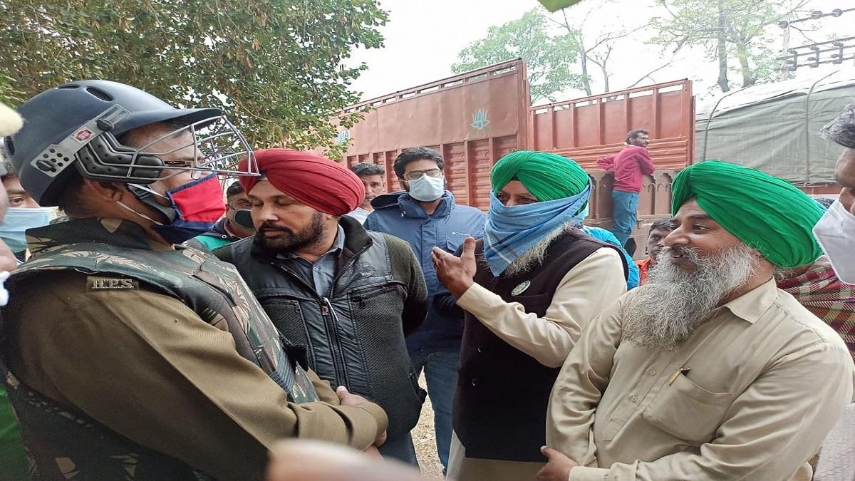 Security personnel on the borders