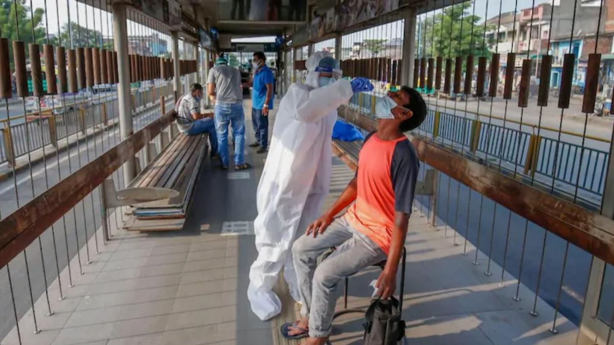 Curfew in Gujarat's Ahmedabad (Photo Credits: PTI)