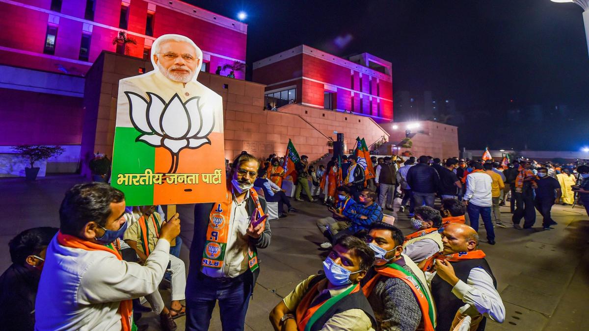 BJP plans grand celebration, PM Modi to join