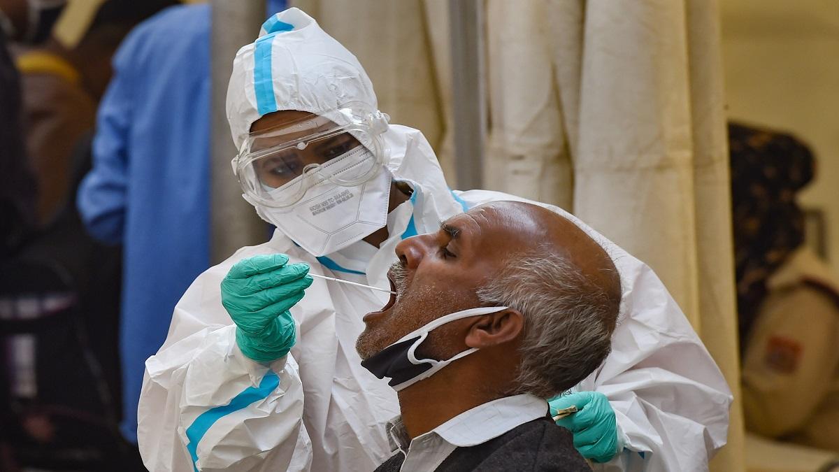 Delhi is facing covid-19 crisis (Photo-PTI)