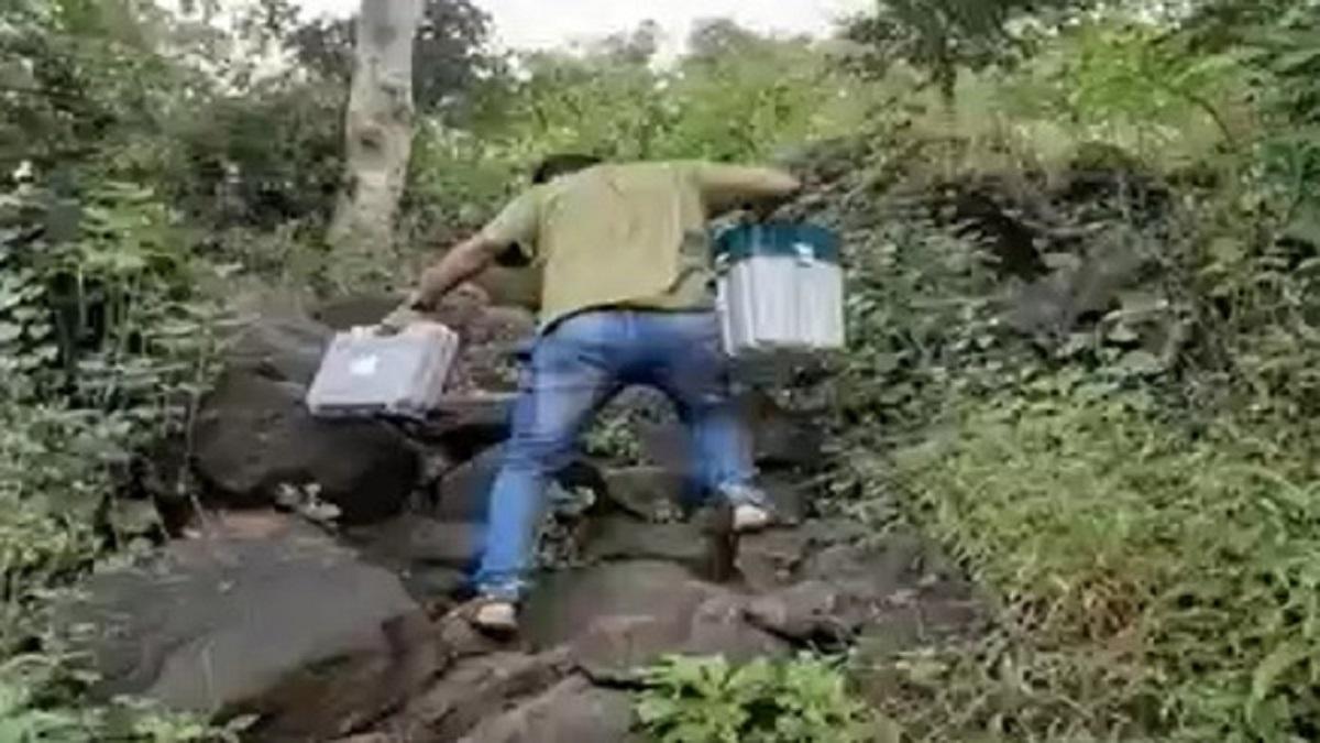 Video viral with fake claim