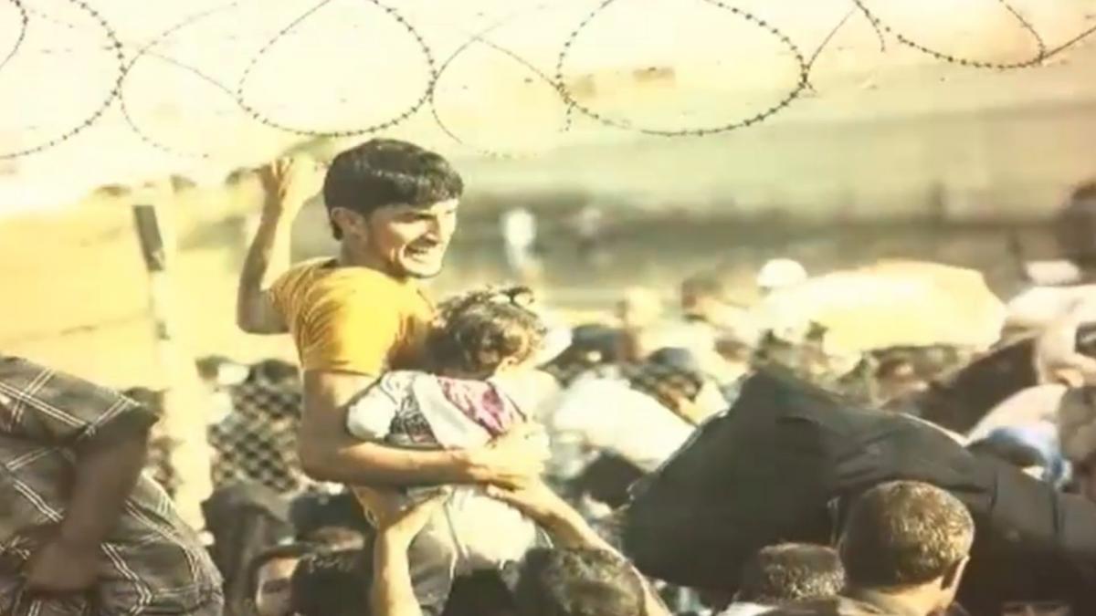 Fact Check of Muslims leaving France (File- Viral Photo)