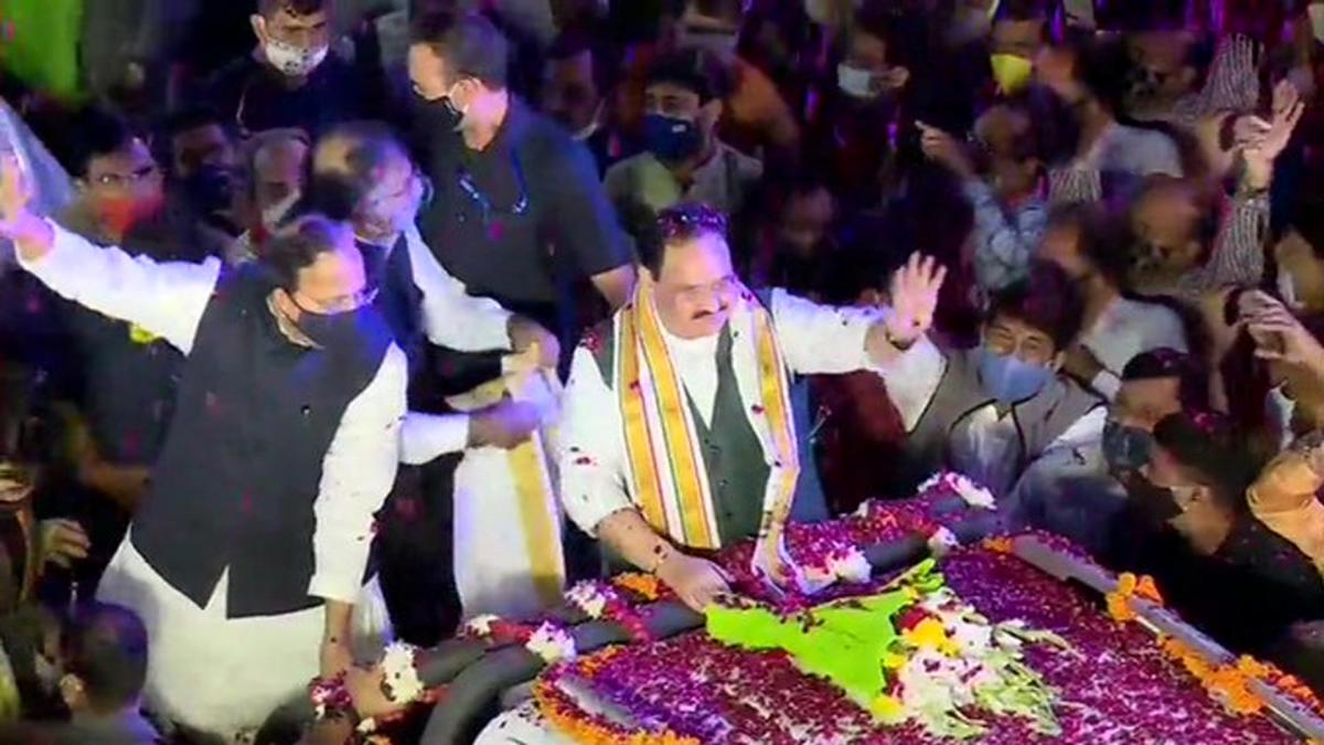 JP Nadda reached BJP headquarters