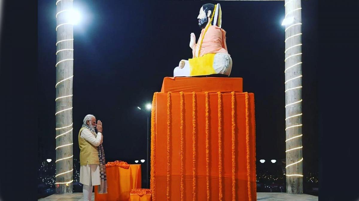 PM Modi in Ravidas Ghat in Varanasi