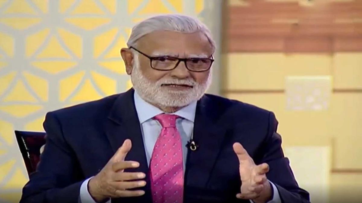 वरिष्ठ पत्रकार प्रभु चावला