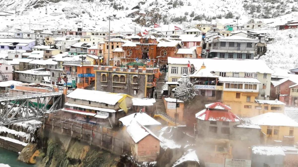 snowfall in j&k and uttarakhand