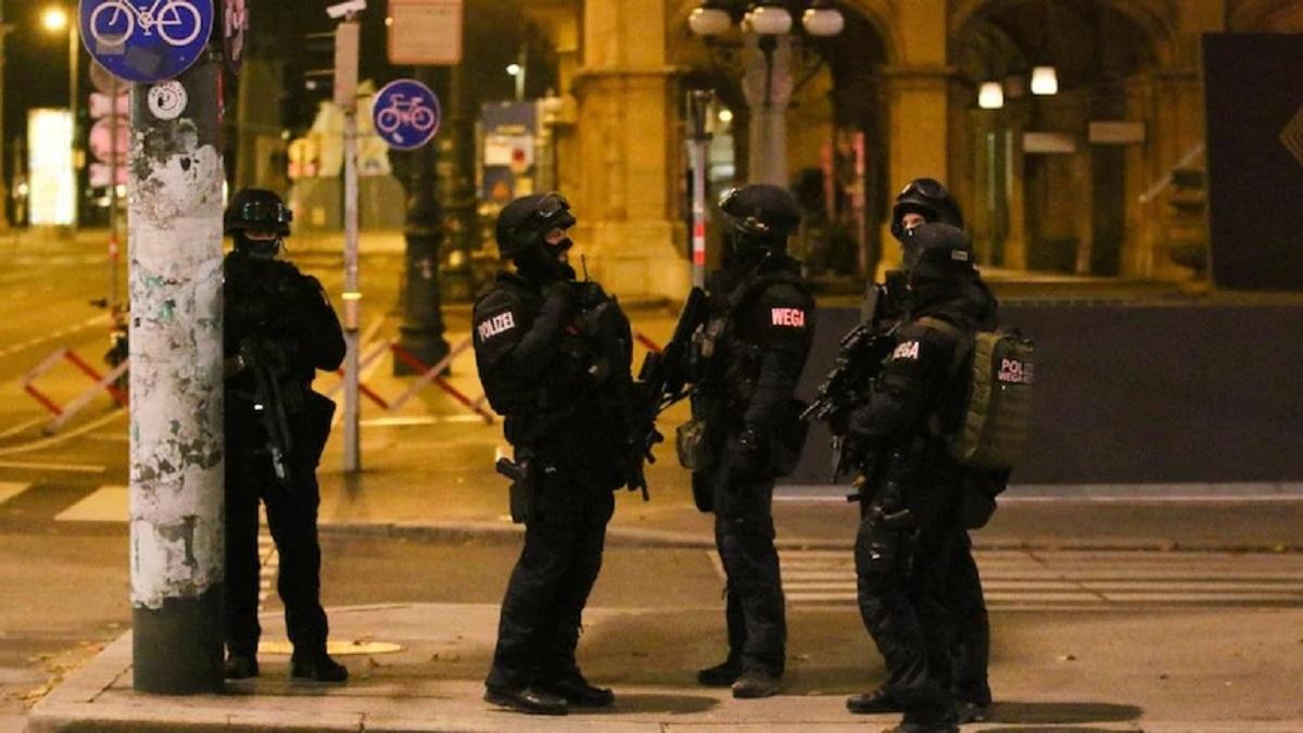 Three people have died in the Vienna terror attack (Photo: AP)