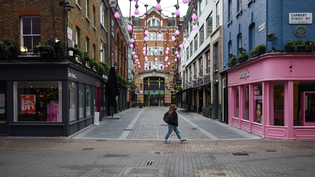 Lockdown in Britain due to new Covid Strain (Photo-AP)