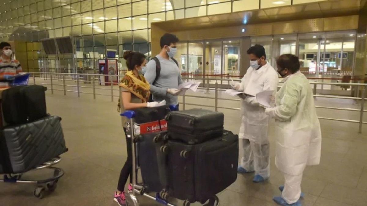 Corona cases are increasing day by day (Photo-PTI)