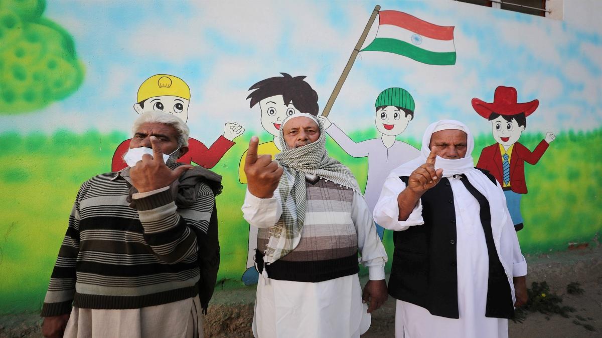 Jammu and Kashmir Poling participation (Photo-Representative-PTI)