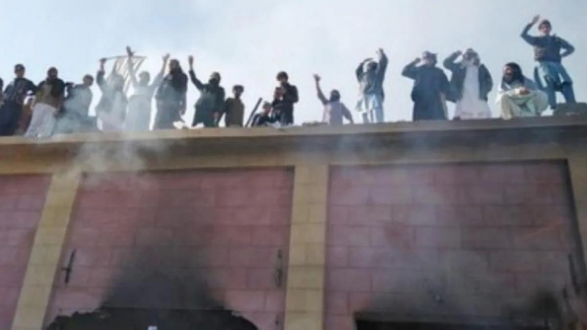 temple in pakistan destroyed