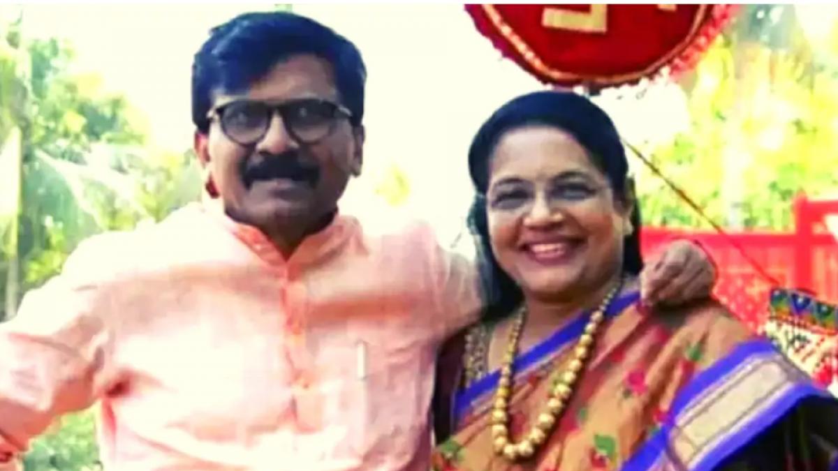 Sanjay Raut with wife Varsha