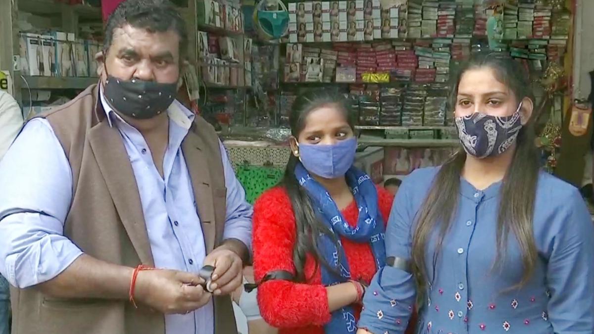 Delhi Sarojini Nagar market