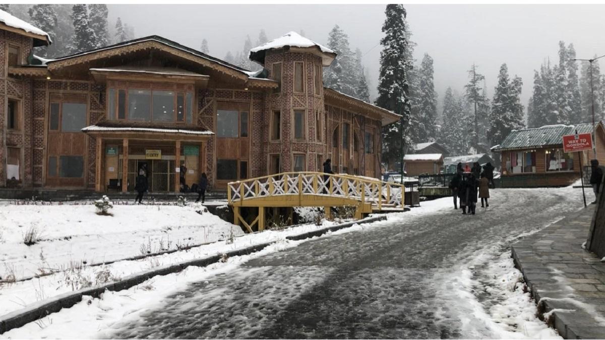 Snowfall in Jammu and kashmir